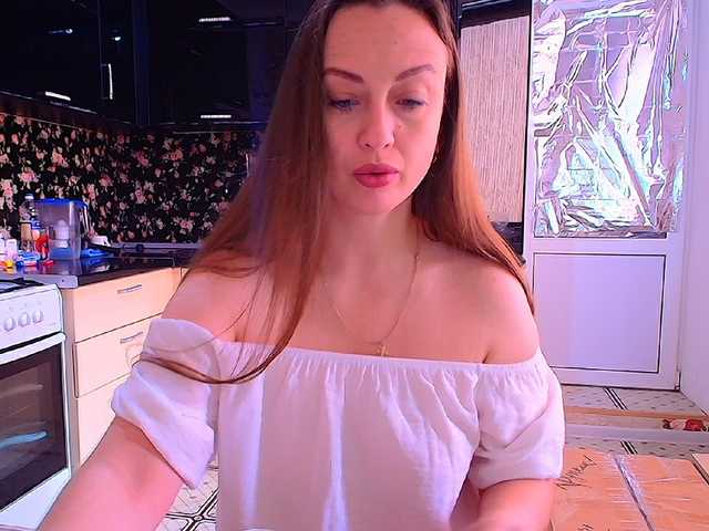 Redfox777 live cam on BongaCams