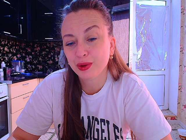 Redfox777 live cam on BongaCams