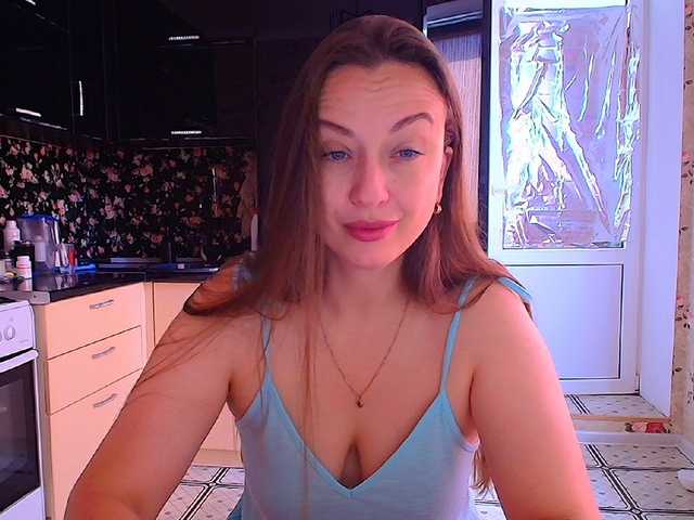 Redfox777 live cam on BongaCams