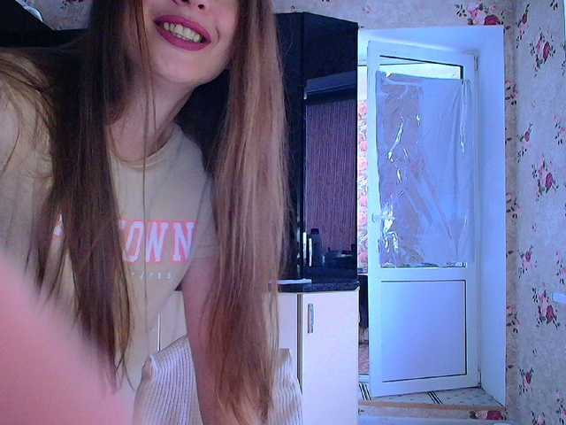 Redfox777 live cam on BongaCams