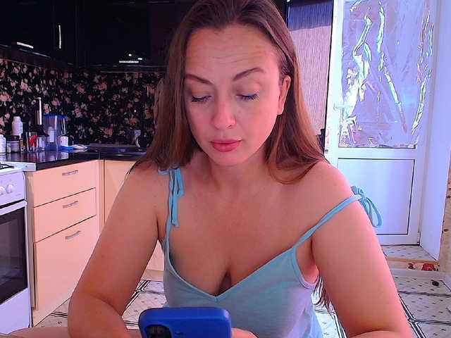 Redfox777 live cam on BongaCams