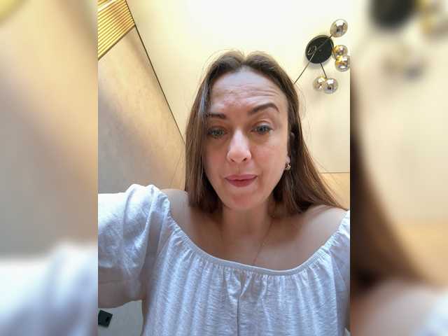 Redfox777 live cam on BongaCams