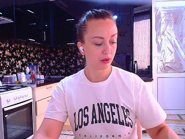 Redfox777 live cam on BongaCams