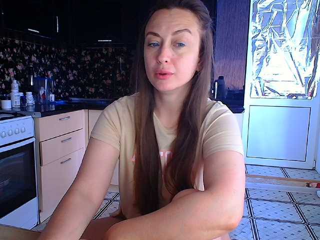 Redfox777 live cam on BongaCams
