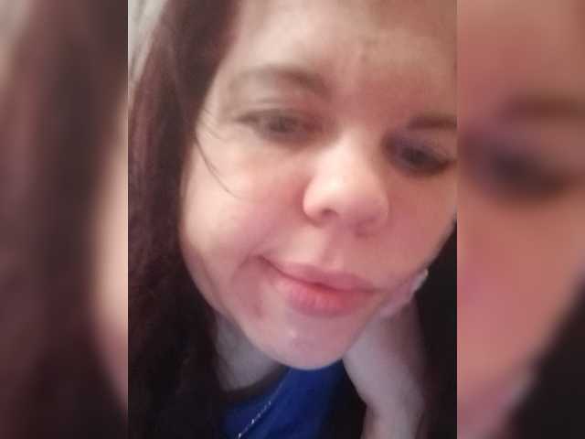 SweetDimond5 live cam on BongaCams