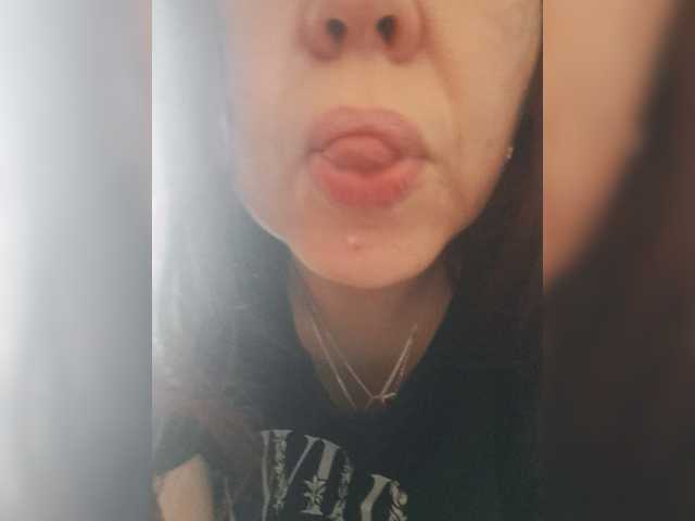 SweetDimond5, en directo ahora en BongaCams