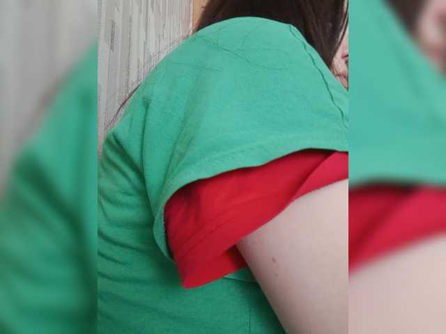 SweetDimond5 live cam on BongaCams