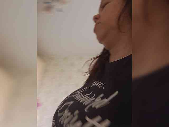 SweetDimond5 webcam