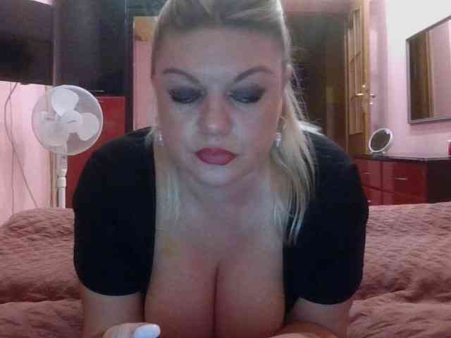 BellaX999 webcam