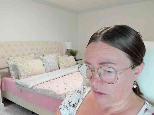 -Michelle-