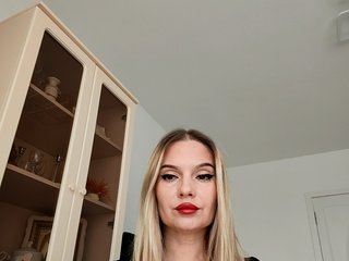 _SKYY_____ Porn Show