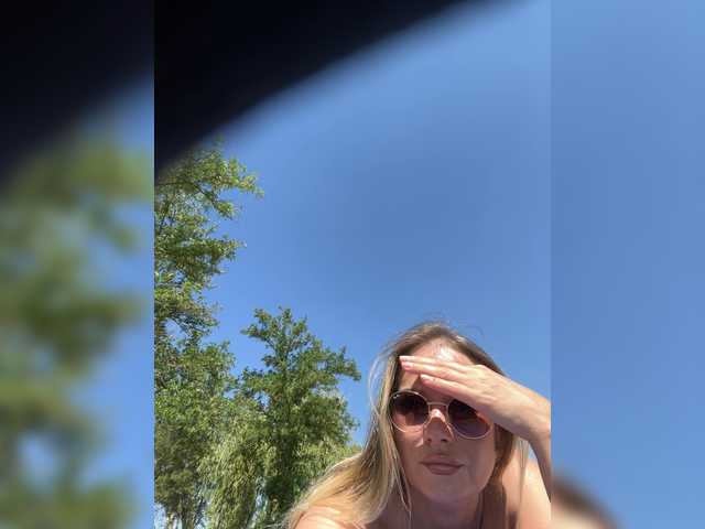 _SKYY_____ live cam