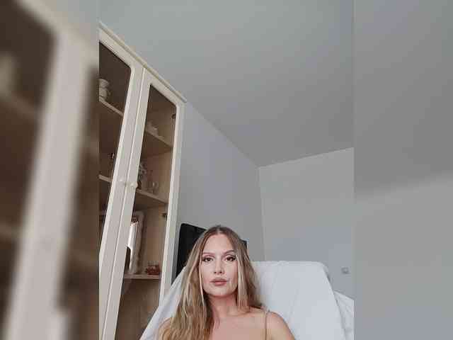 sura97 Sex Cam Show