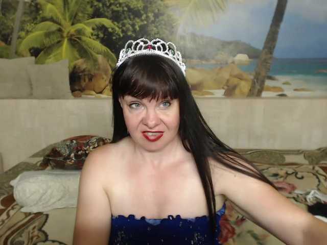 Aphelandrina live cam on BongaCams