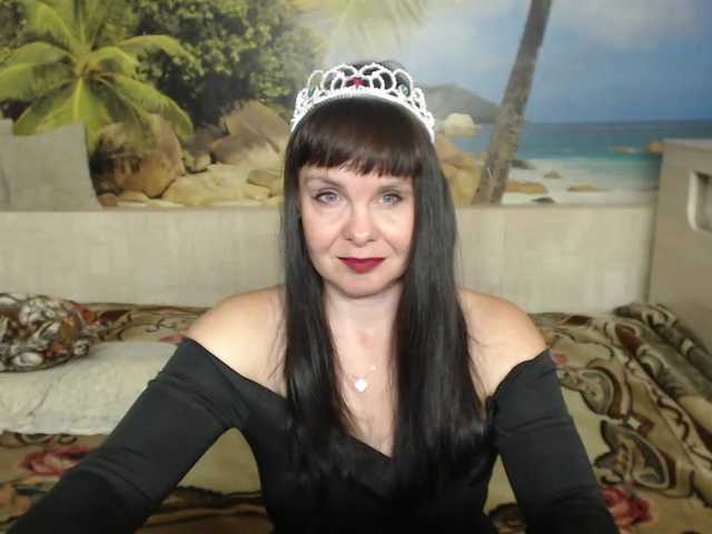 Aphelandrina live cam on BongaCams