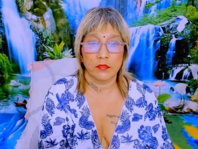 indianroxy live cam