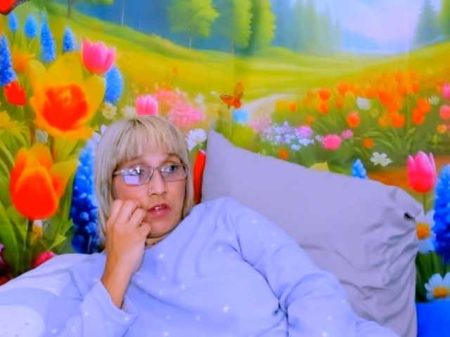 indianroxy live cam on BongaCams