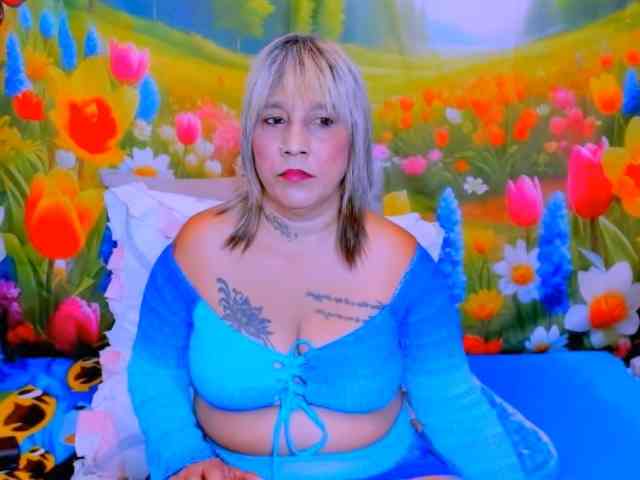 indianroxy indianroxy