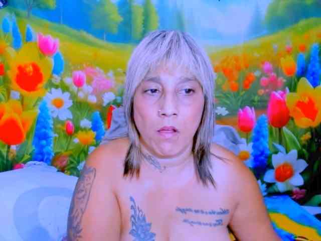 indianroxy indianroxy