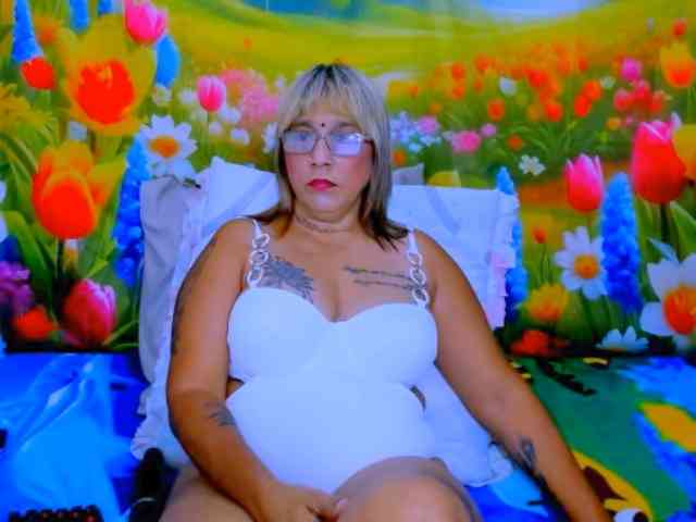 indianroxy indianroxy