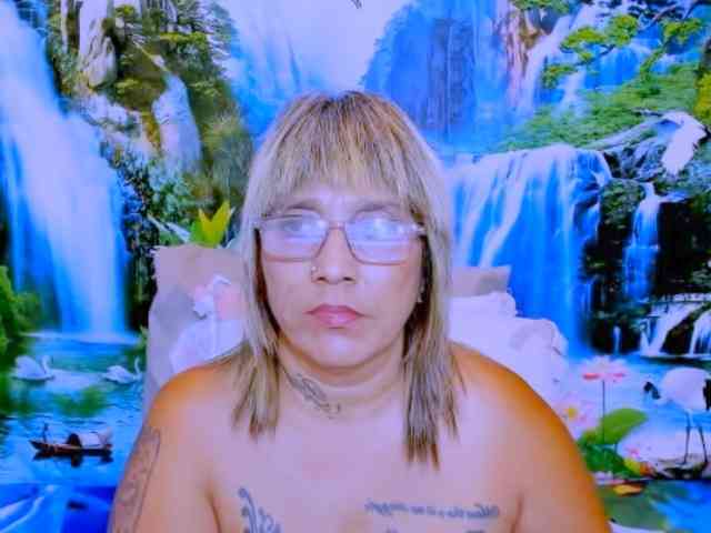 indianroxy indianroxy