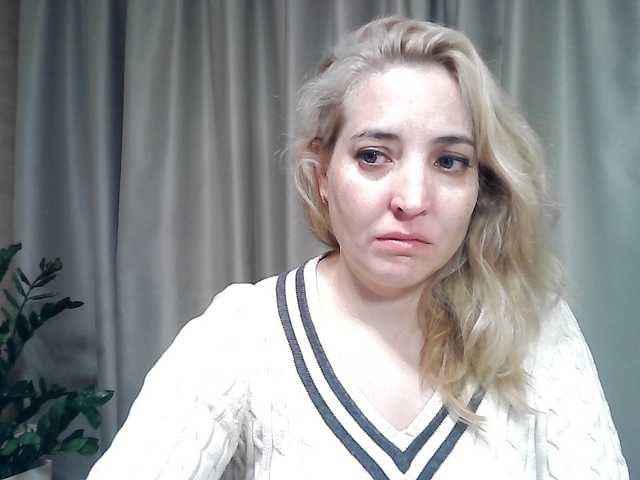 mariska-kiska live cam on BongaCams