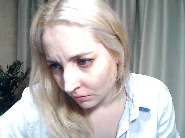 mariska-kiska live cam on BongaCams