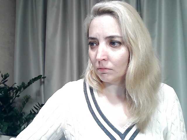 mariska-kiska live cam preview