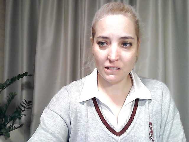 mariska-kiska live cam on BongaCams