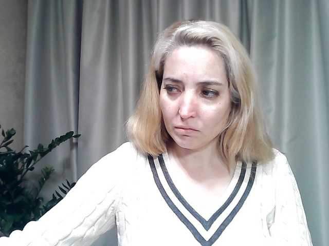 mariska-kiska, en directo ahora en BongaCams