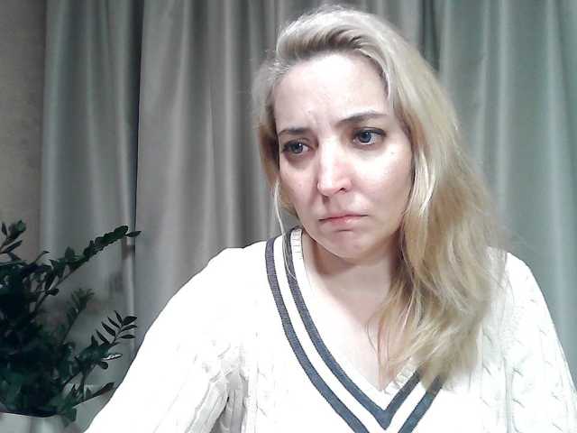 mariska-kiska live cam on BongaCams
