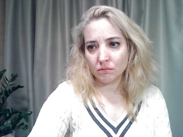 mariska-kiska live cam preview