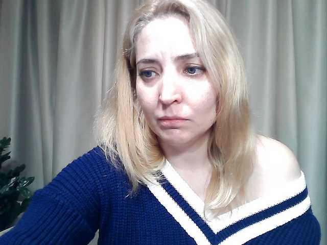 mariska-kiska's BongaCams show and profile