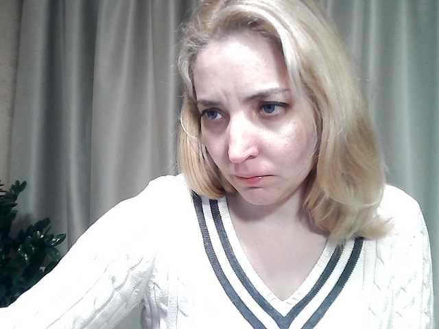 mariska-kiska's BongaCams show and profile