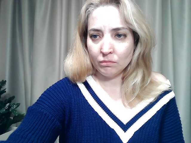 mariska-kiska's BongaCams show and profile