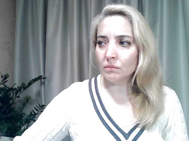 mariska-kiska live cam preview