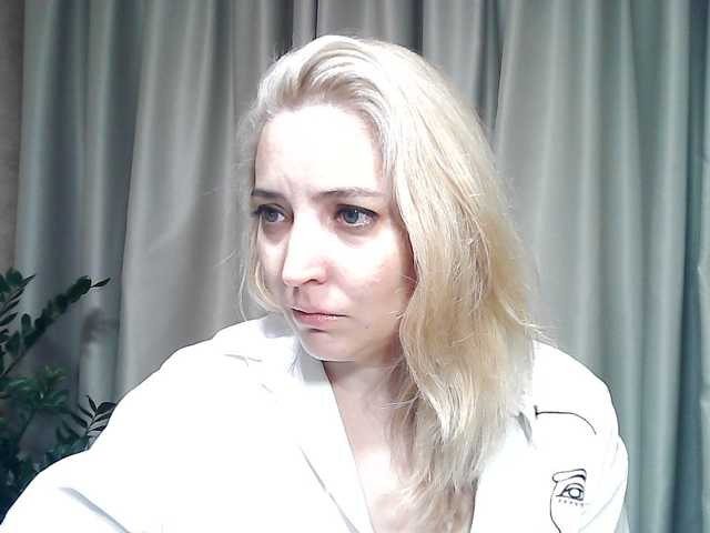 mariska-kiska live cam on BongaCams
