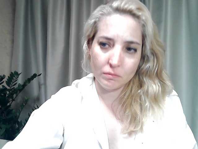 mariska-kiska live cam on BongaCams
