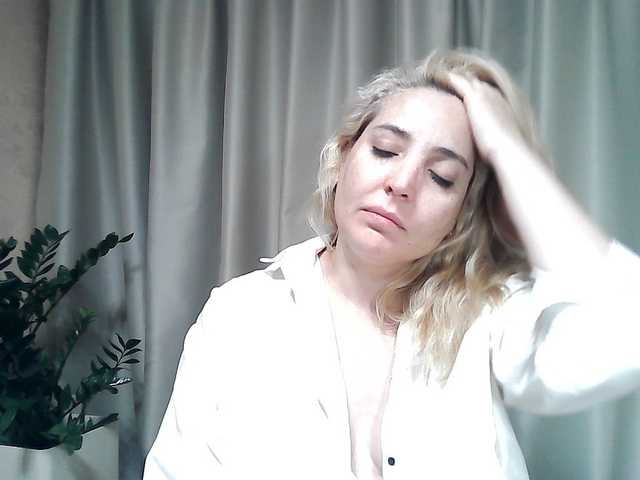 mariska-kiska live cam preview