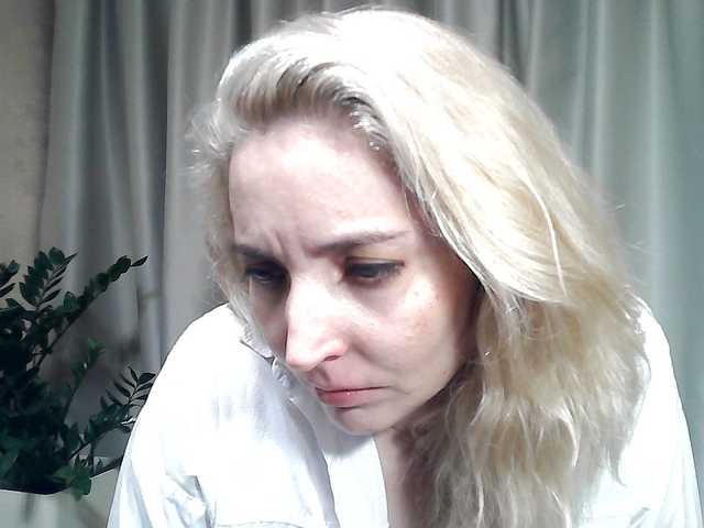 mariska-kiska live cam preview