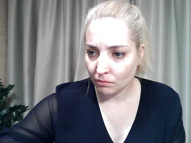 mariska-kiska live cam on BongaCams