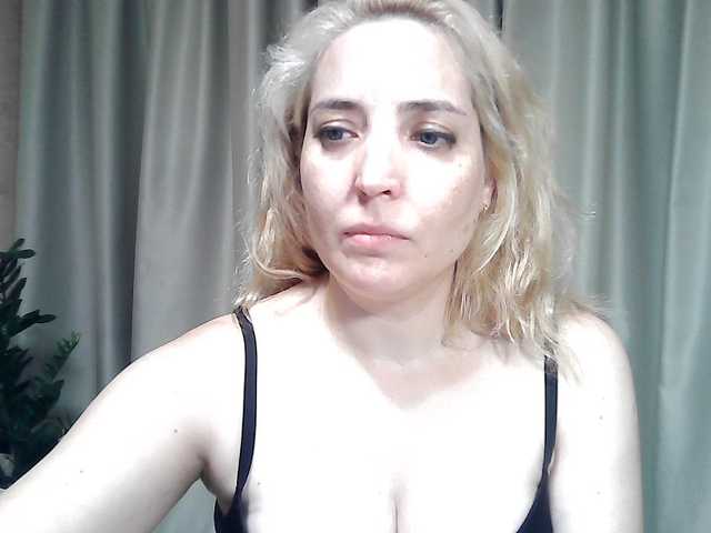 mariska-kiska live cam