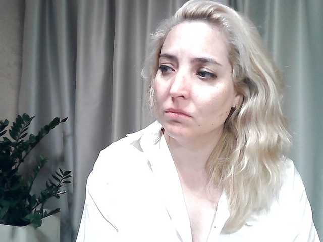 mariska-kiska live cam preview