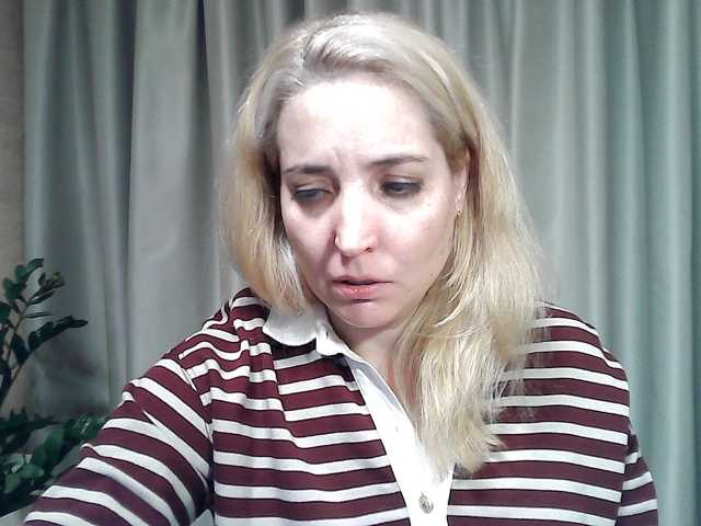 mariska-kiska live cam on BongaCams