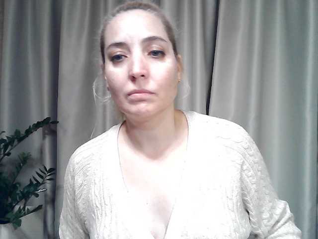 mariska-kiska live cam on BongaCams