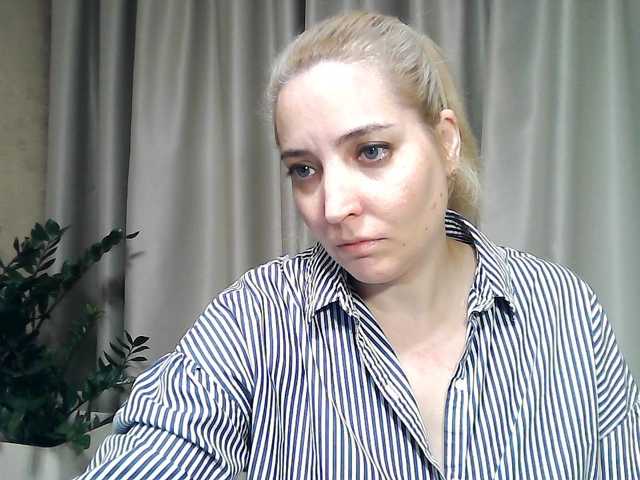 mariska-kiska live cam on BongaCams