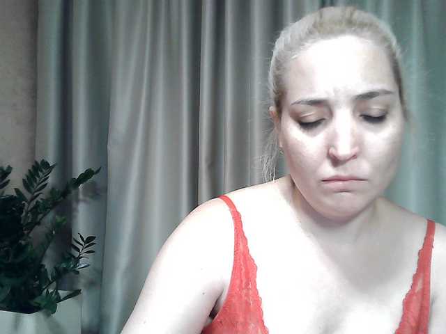 mariska-kiska live cam on BongaCams