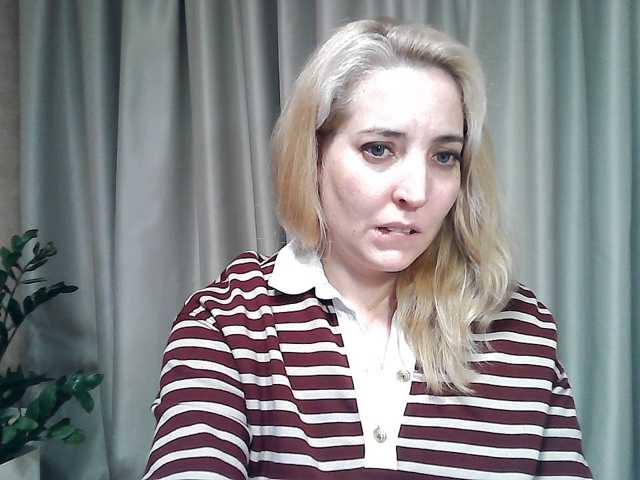 mariska-kiska live cam on BongaCams