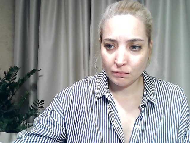 mariska-kiska live cam on BongaCams