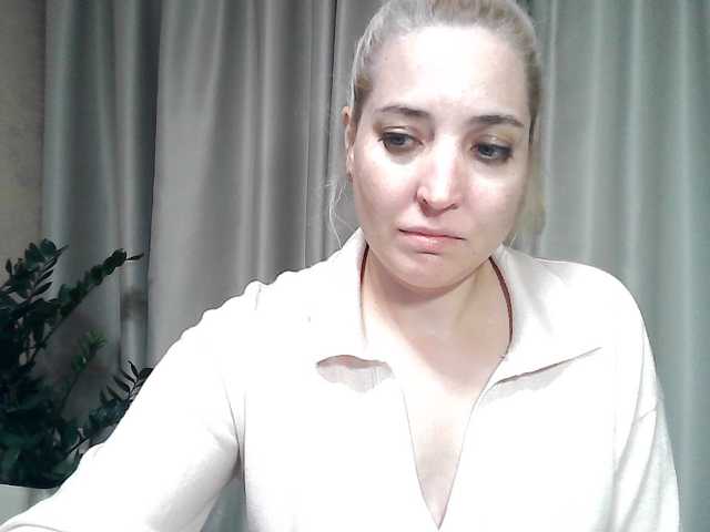 mariska-kiska live cam on BongaCams